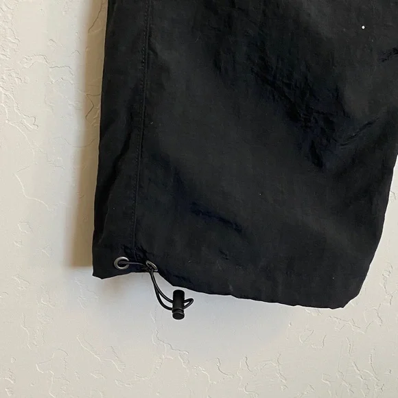 Junior Black Cargo  parachute pants - Picture 3 of 6